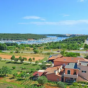  Apartment Apartman Sani